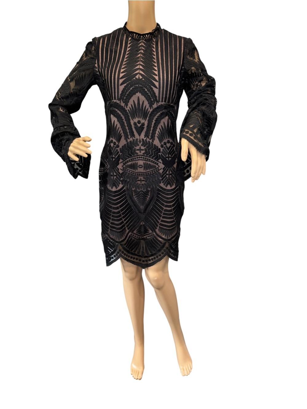 Camille La Vie Black Lace Overlay Sheath Dress Long Sheer Sleeves Size 3/4